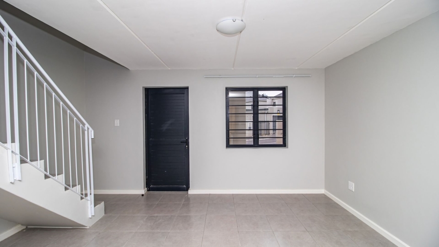 To Let 3 Bedroom Property for Rent in Rivergate Western Cape